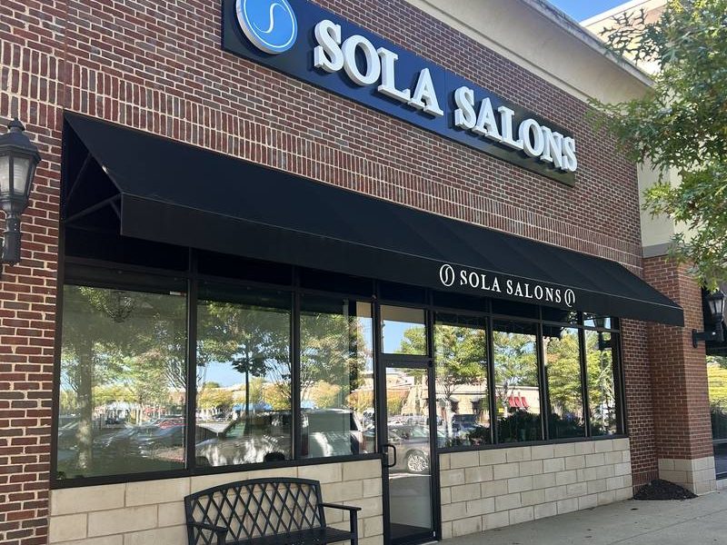 Sola Salons storefront on Scenic Highway North, Snellville, where EPI Skin Spa is in Salon 119